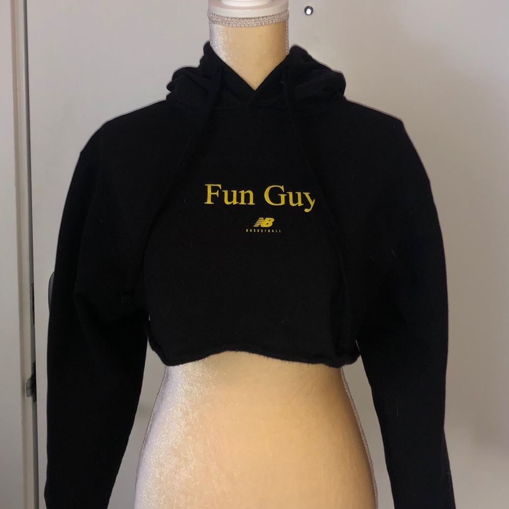 cropped hoodie